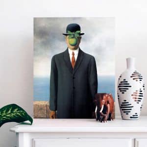 Картина Рене Магритта "Сын человеческий"