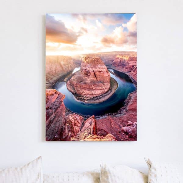 Картина "Река в каньоне"